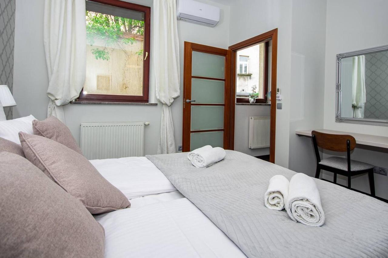 Inpoint 2-Bedrooms Apartment With Private Garden And Free Parking 克拉科夫 外观 照片