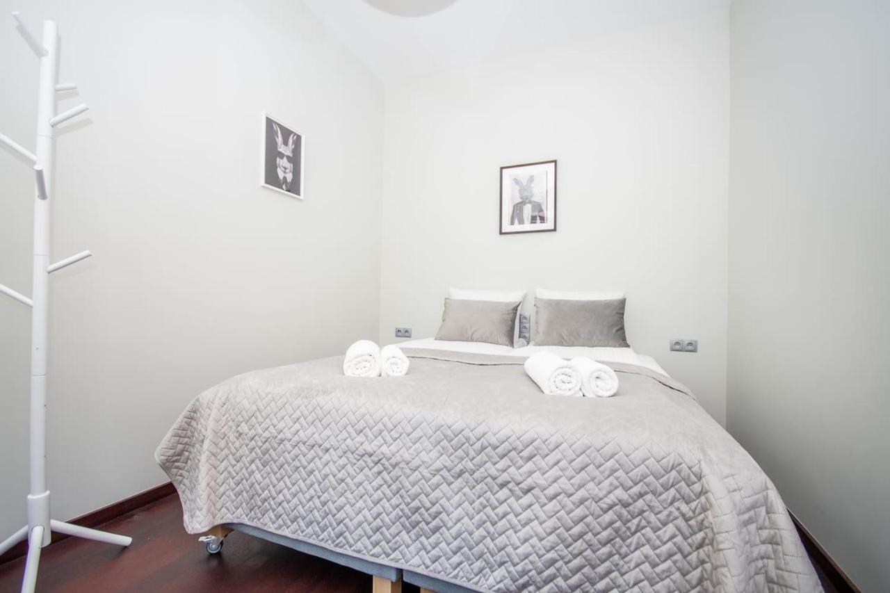 Inpoint 2-Bedrooms Apartment With Private Garden And Free Parking 克拉科夫 外观 照片